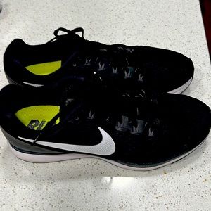 Ladies Black Nike Zoom, Size 12